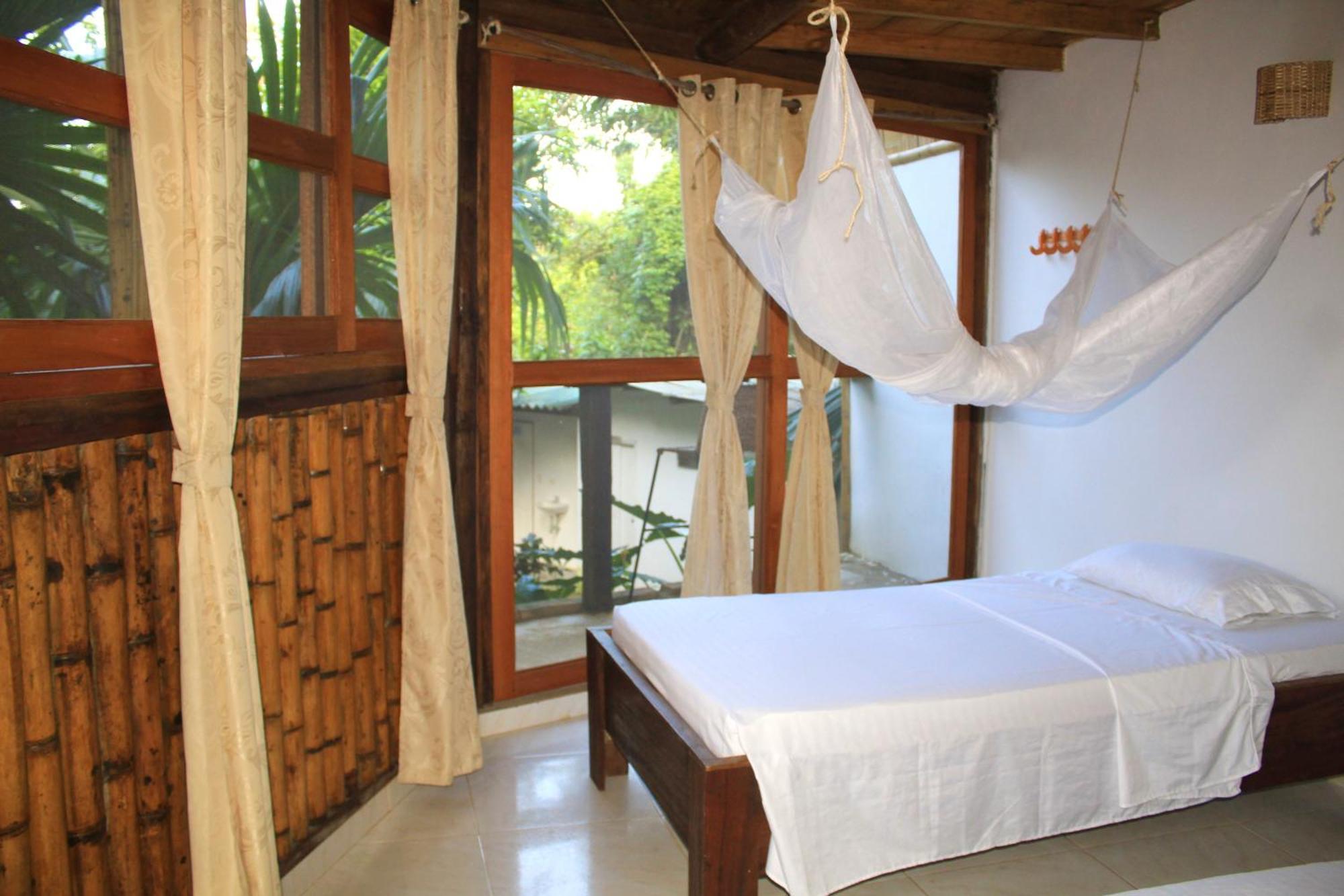 Hierba Buena Eco Hostel El Zaino Luaran gambar